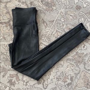 LIKE NEW Spanx Faux Leather Black Leggings Petite